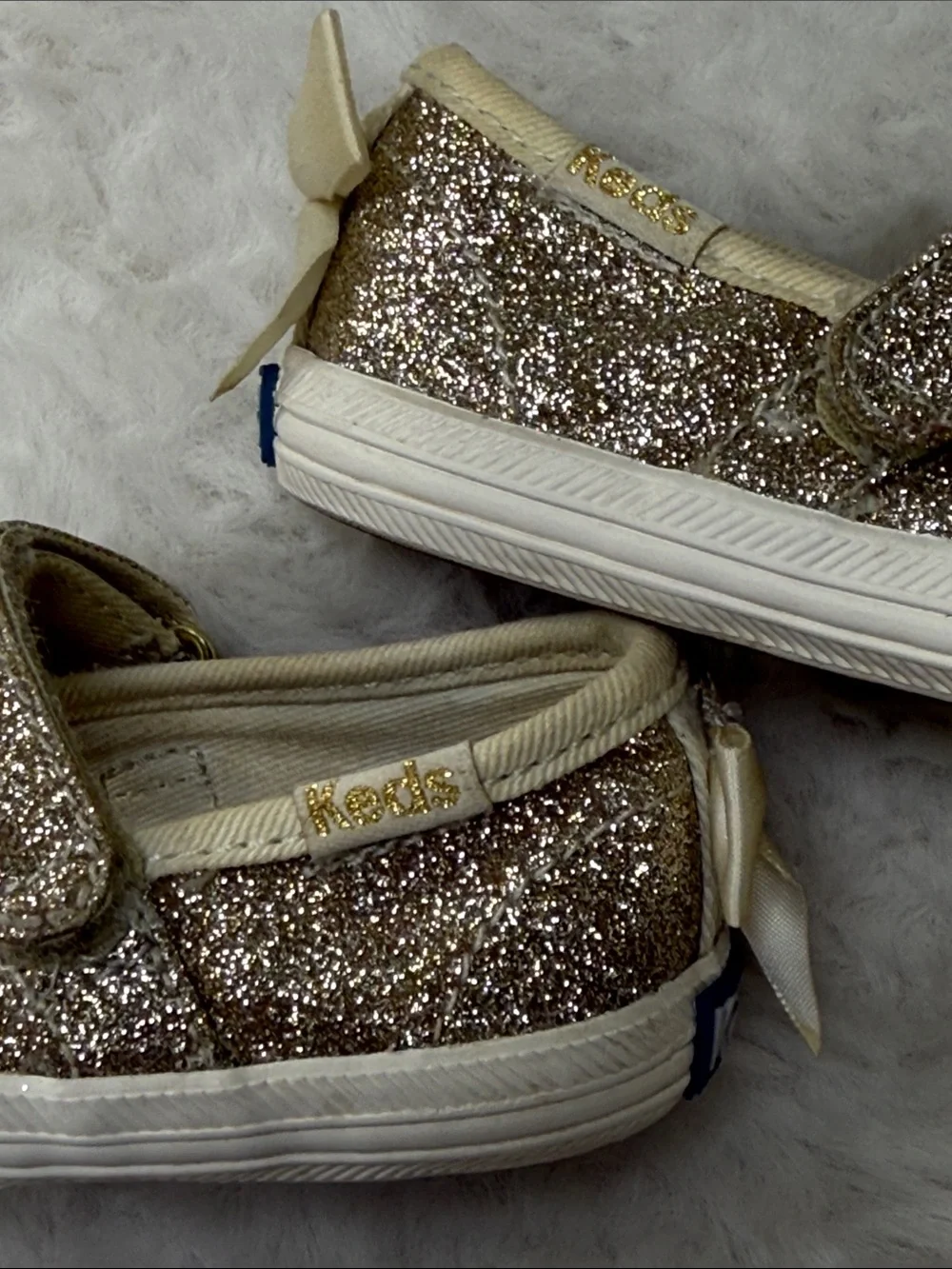 Keds x Kate Spade Sloane Toddler Mary Jane Shoes 5.5M Champagne Gold Glitter Bow